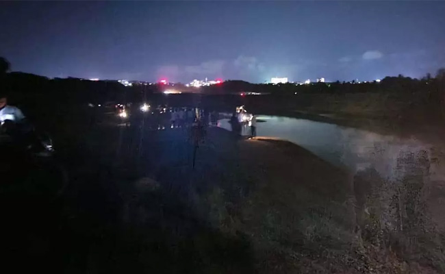 16-year-old boy drowns after slipping into lake while fishing in Ullal