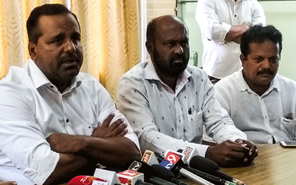 Registration center at DC office for those who return from Saudi: Minister UT Khader