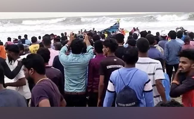 Udupi Boat Mishap Body Of Missing Fisherman Found