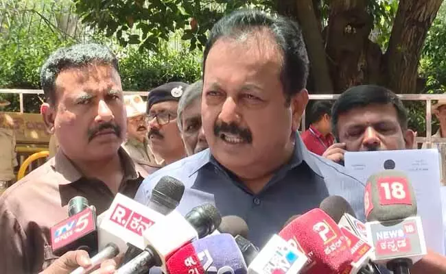 Maddur Violence: Minister Chaluvaryaswamy assures strict action against accused