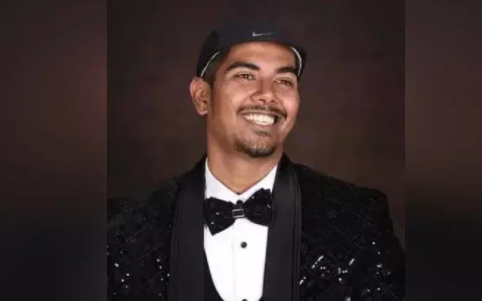 Bengaluru: Scooterist injured by tree branch dies