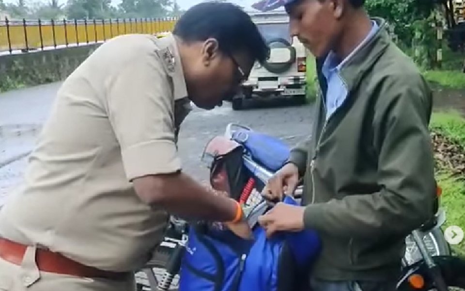 Anti-stabbing squads formed in Belagavi to check bags, vehicles for weapons