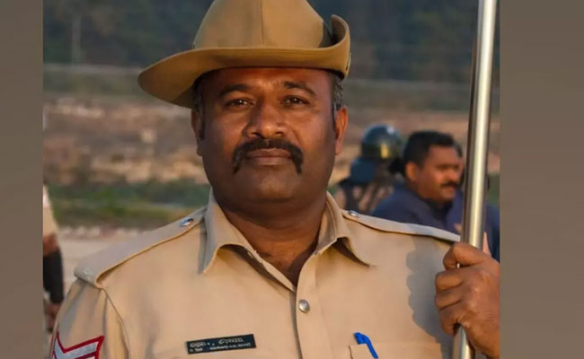 Head constable of Channarayapatna town station dies in accident