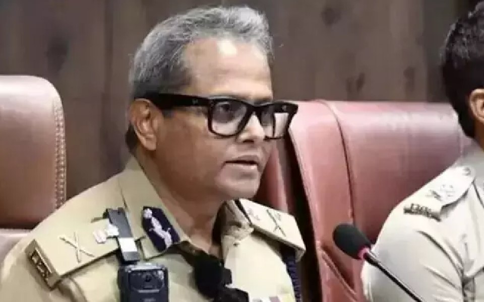 Former Bengaluru police Commissioner summoned over Chinnaswamy stadium stampede