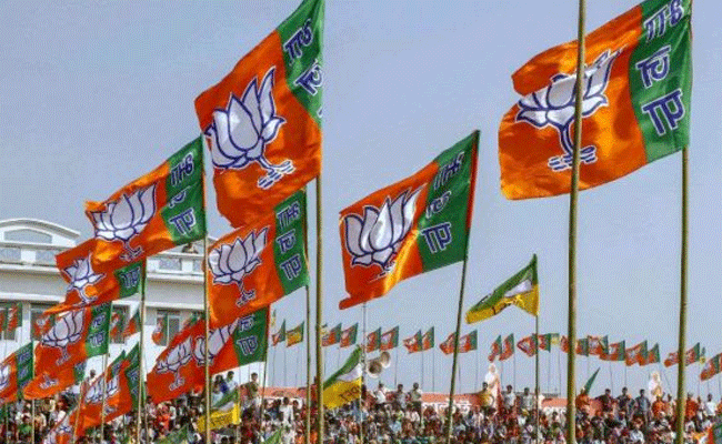 BJP to allure Vokkaliga leaders in Karnataka's Old Mysuru region