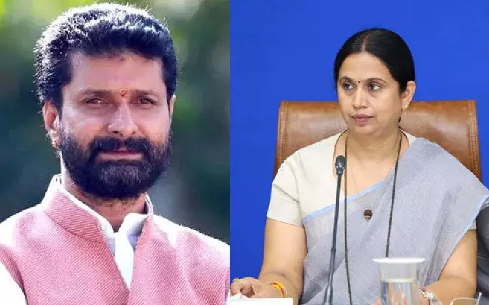 K'taka HC dismisses CT Ravi’s plea seeking quashing of case over remarks against Lakshmi Hebbalkar