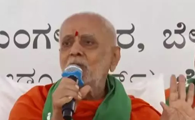 Chandrashekhar Swamiji apologises for remark on denying voting rights to Muslims