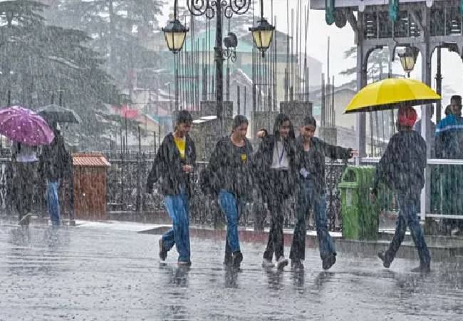 Bengaluru wakes up to unseasonal rain; IMD predicts more showers across Karnataka