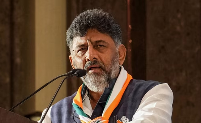 Shivakumar asks Cong leaders to refrain from comments on leadership issue in public