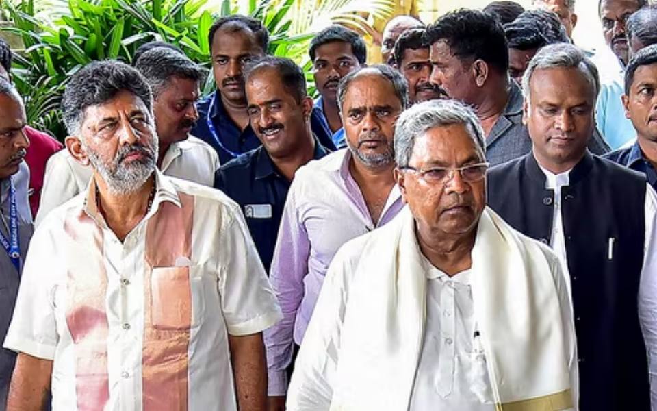 Bengaluru court issues summons to CM Siddaramaiah, DCM DK Shivakumar in connection with 2022 protest