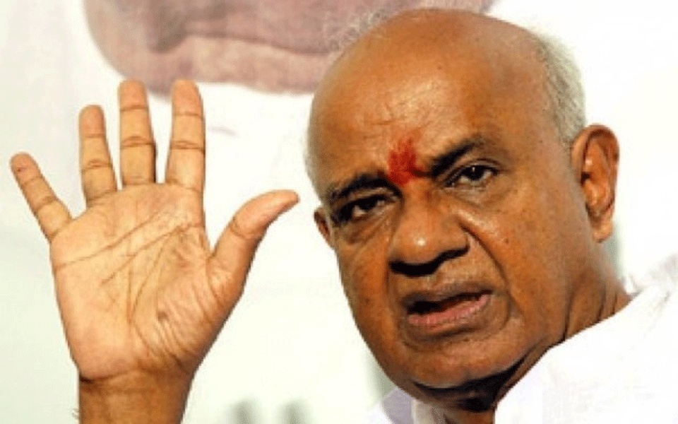 I don’t want Modi’s praise or abuse: Deve Gowda