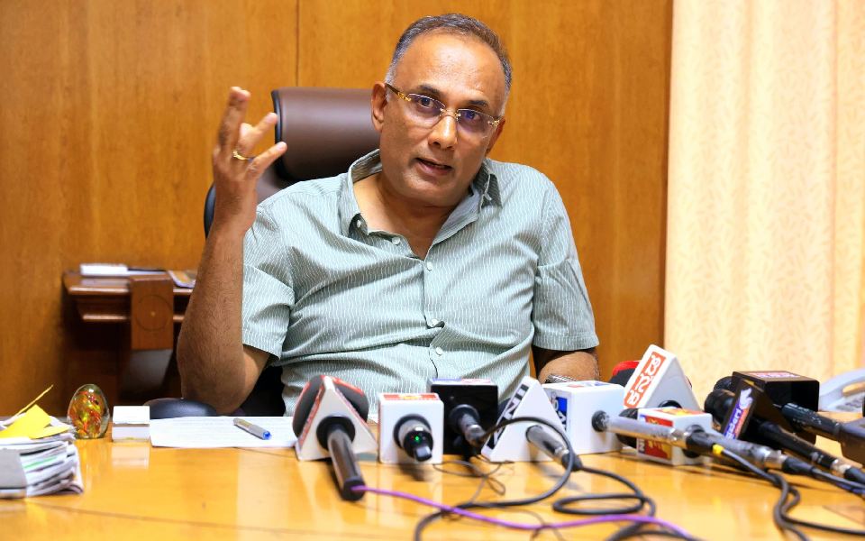 No cause for worry, but precautions must: K'taka Health Minister Dinesh Gundu Rao on Covid spike