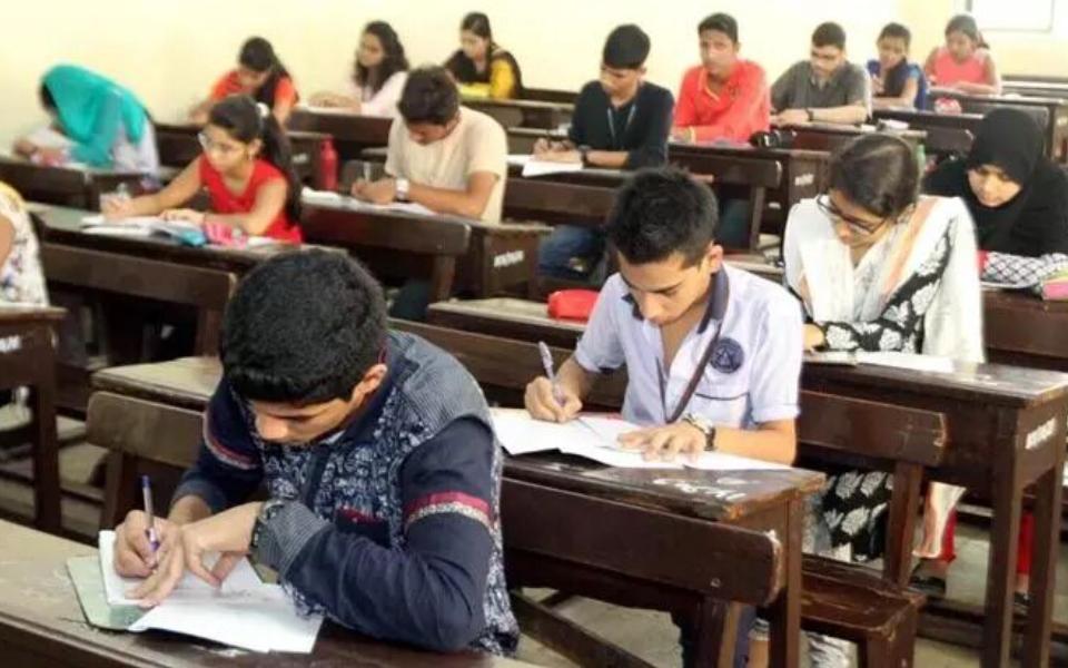Karnataka SSLC examinations: 13,468 students skip exams on first day, one debarred