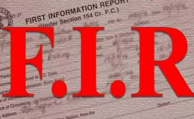 Woman threatens to end life as police official refuses to accept love proposal, FIR registered