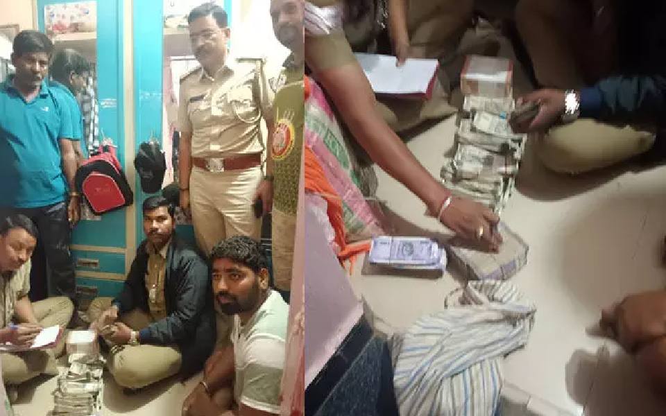 Gadag police raid illegal money lenders, seize cash and documents