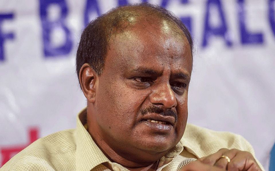 Now, CM Kumaraswamy wants to give support price for mango crops