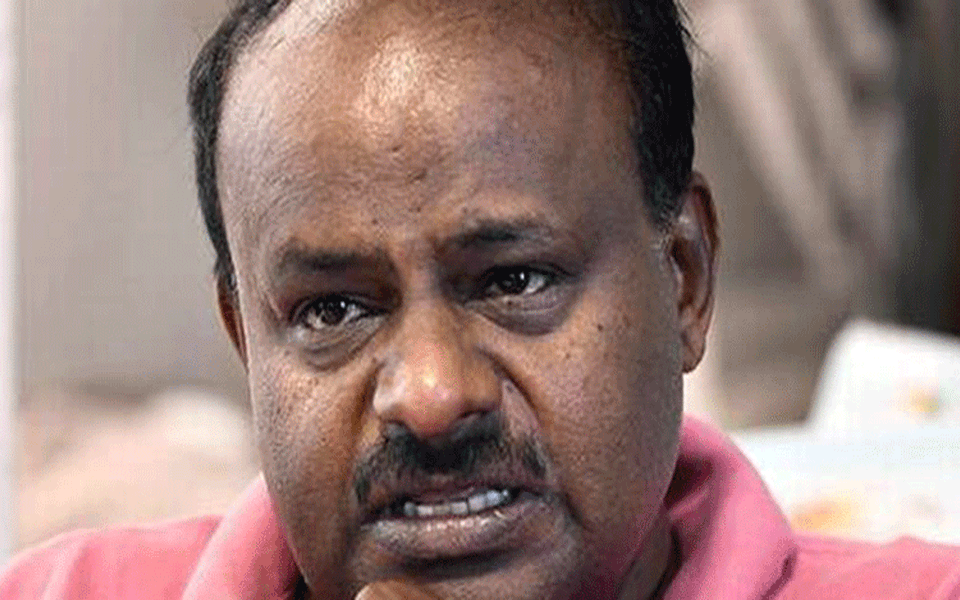 Let 5 from BJP give resignation: Kumaraswamy