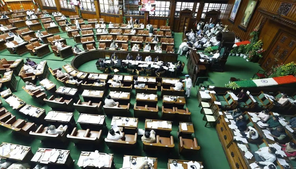 Lawyer Jagadish faces Privilege Motion in Assembly