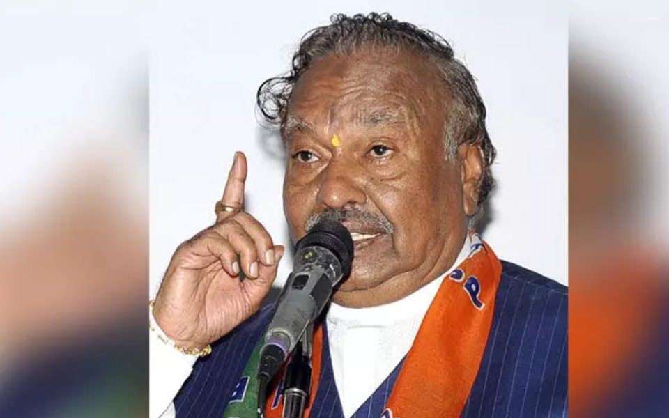 BJP expels rebel Karnataka leader KS Eshwarappa for six years