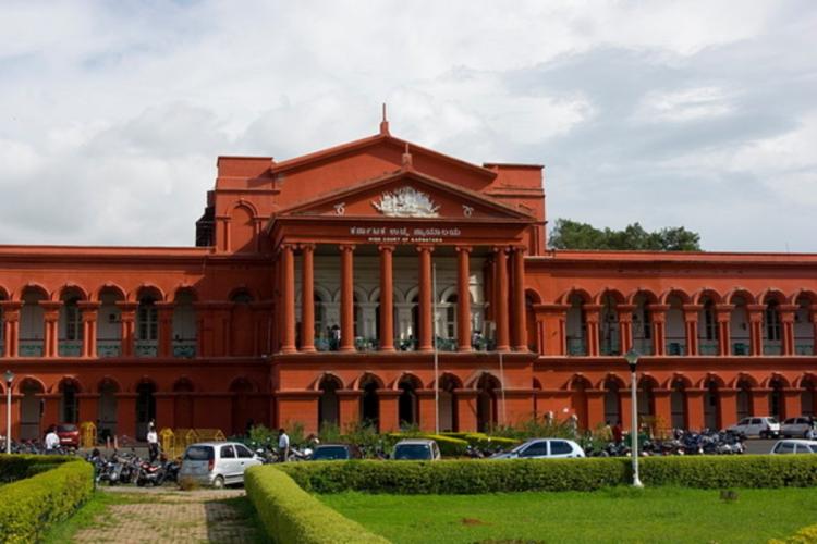 Karnataka HC stays govt order dropping 61 charges against Ministers, elected representatives