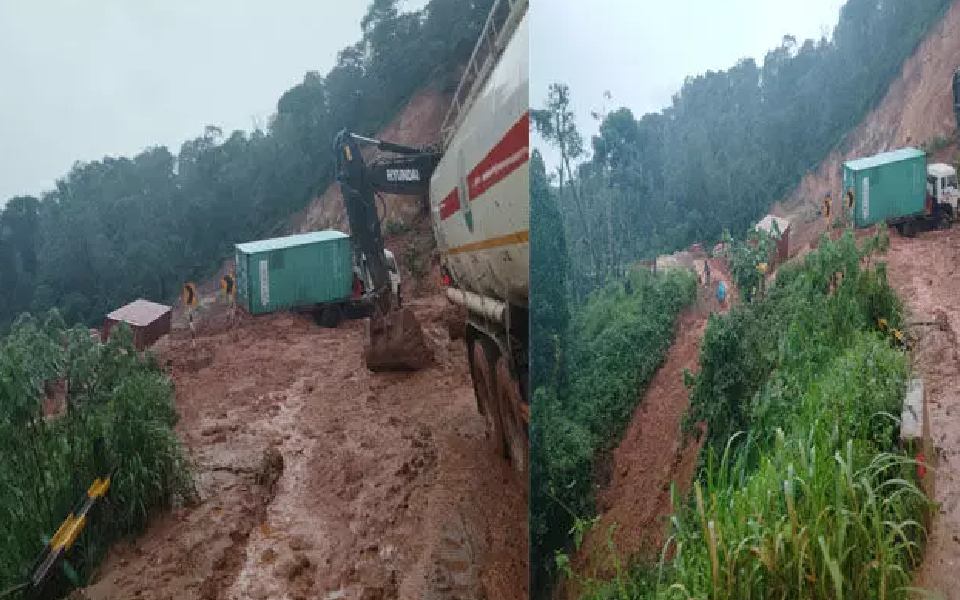 Sakleshpur: Landslide hits Doddatapale again, vehicles buried