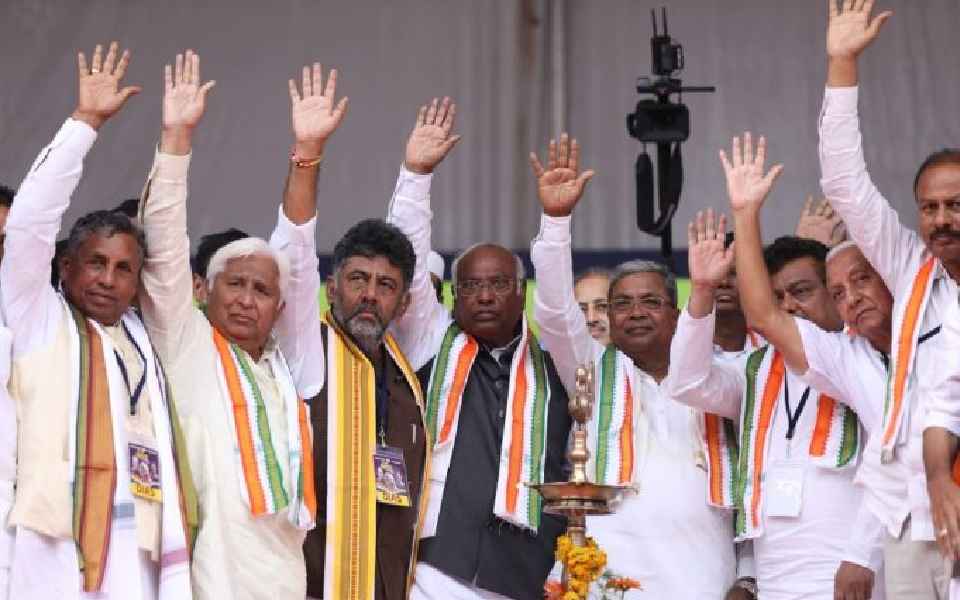 Karnataka Congress MLAs told to work towards winning 20 Lok Sabha seats