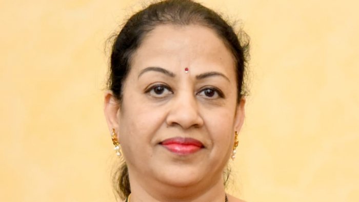 Karnataka bypolls: BJP announces candidates, fields Suresh Angadi's wife from Belgaum