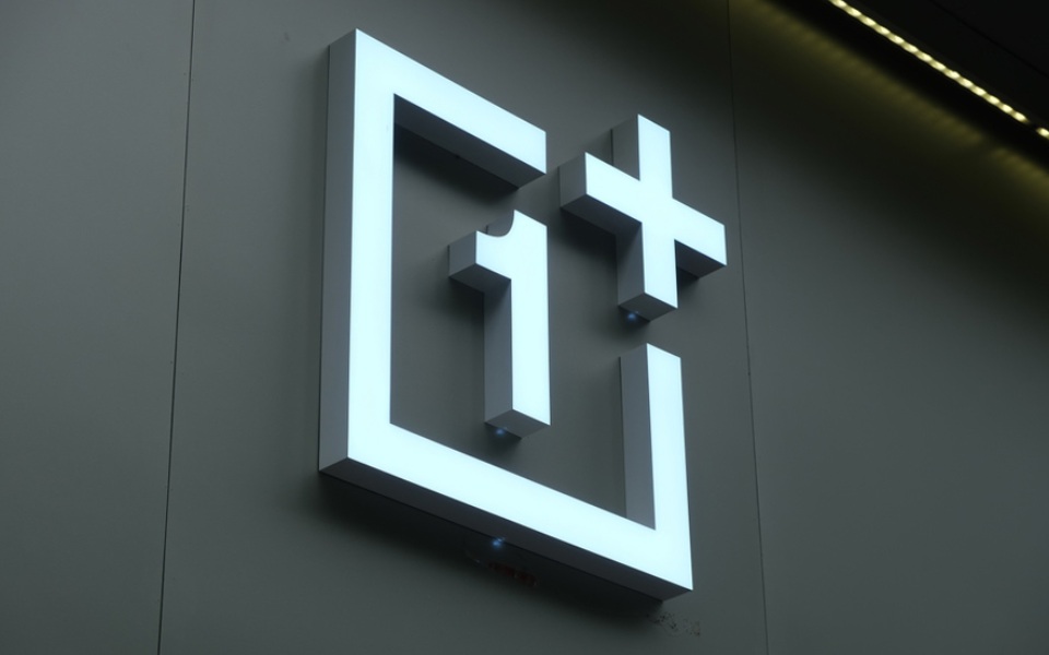 OnePlus fined Rs 5k for failing to provide user manual to Bengaluru customer