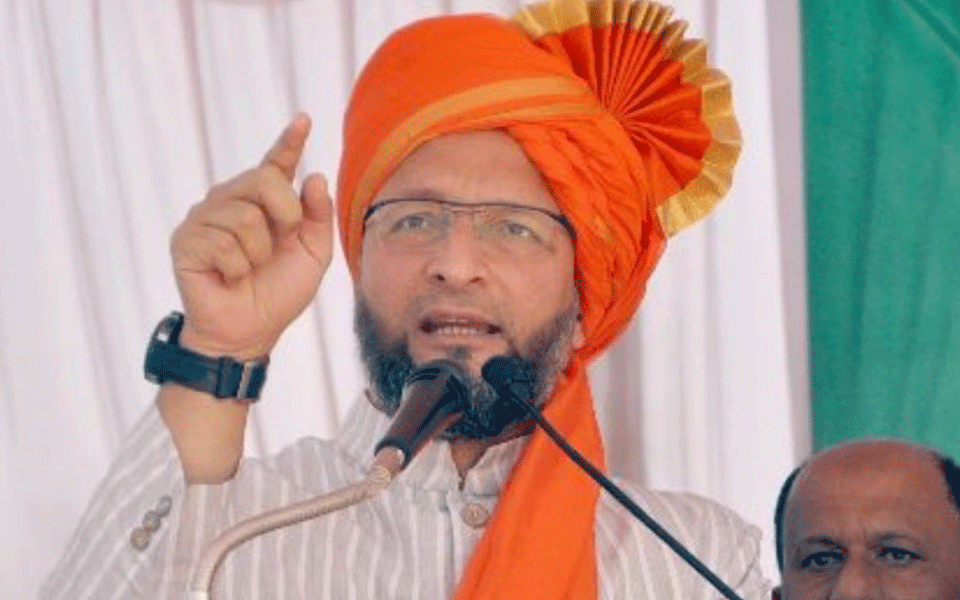 Asaduddin Owaisi addresses rallies in Belgavi