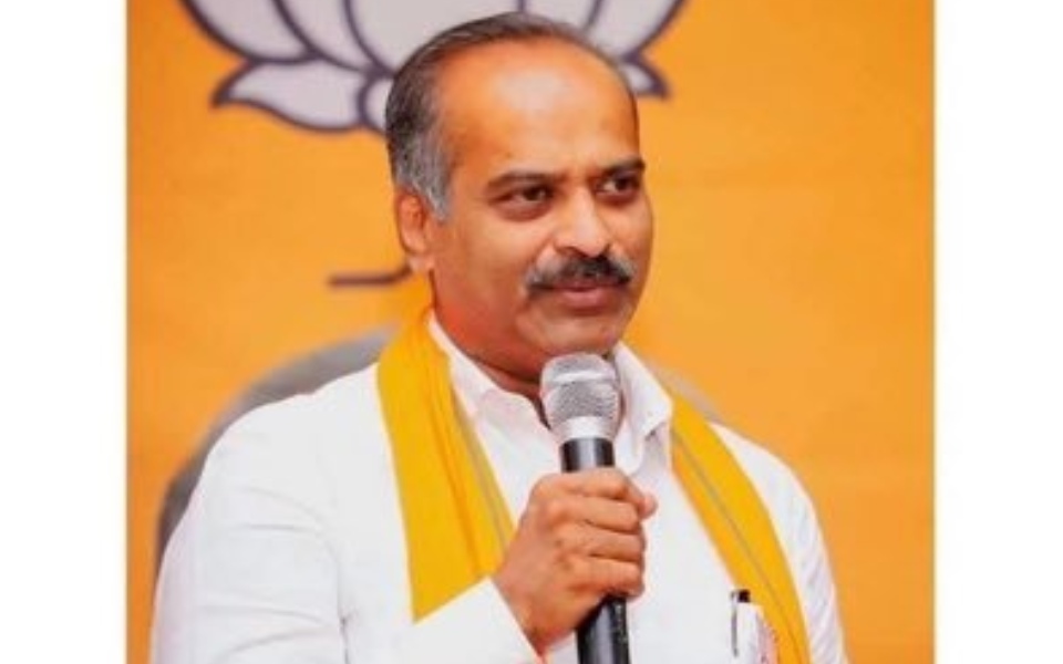 Rahul drops 'atom bomb' of allegations, but can't produce single explosive proof: BJP MP PC Mohan