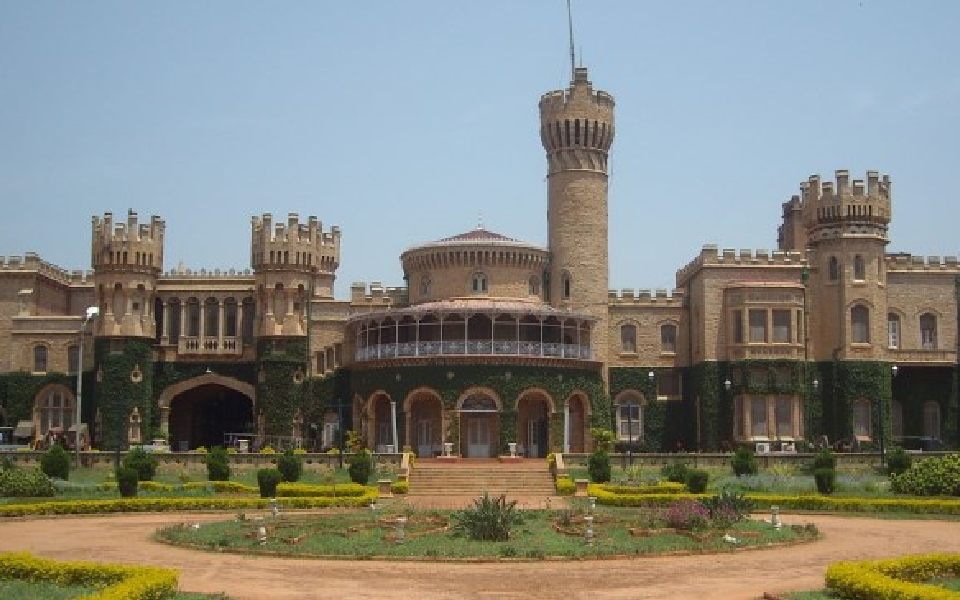 Karnataka govt issues ordinance to assert control over Bengaluru palace land