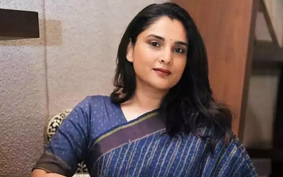 Ramya criticises Prajwal, Darshan, BSY, and Suraj in sexual assault, murder cases