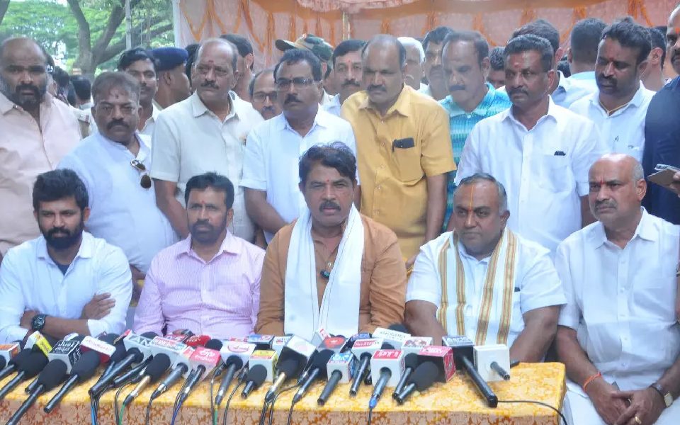 Dharmasthala case: Kerala government behind anonymous complainant, alleges R. Ashoka