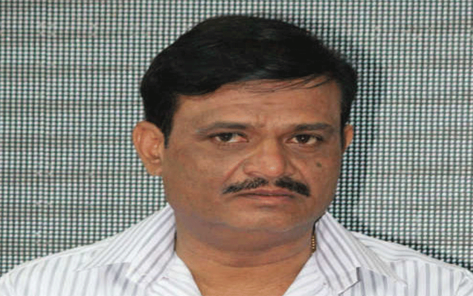 Rajarajeshwari Nagar Assembly election results: Congress' Munirathna leads