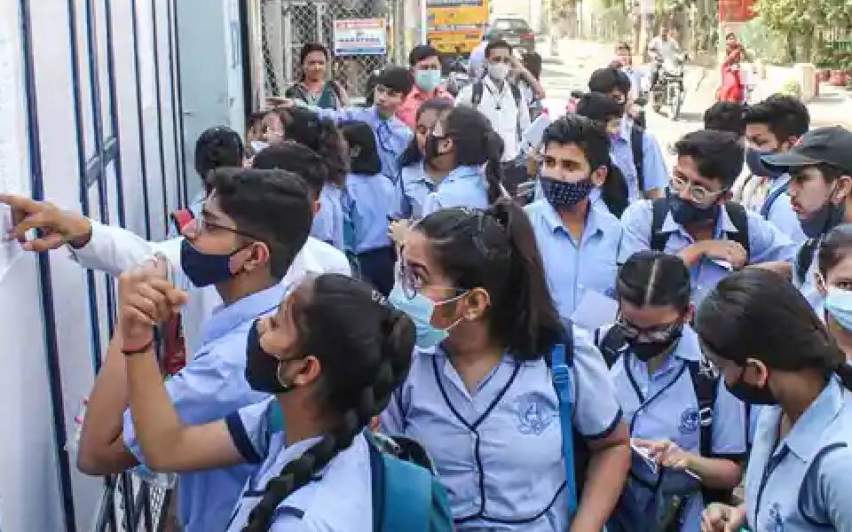 Karnataka students shine in ICSE, ISC exams with over 99% pass percentage