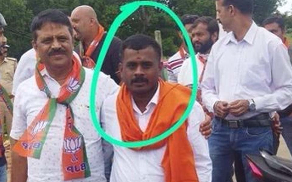 Man who threw eggs on Siddaramaiah's car a Congress worker, claims BJP leader