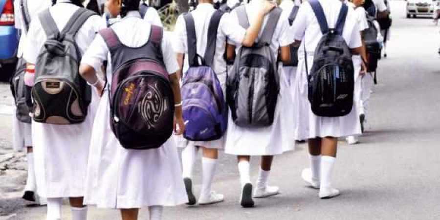 Karnataka: Amidst Corona Virus scare government instruct schools to declare holidays till June