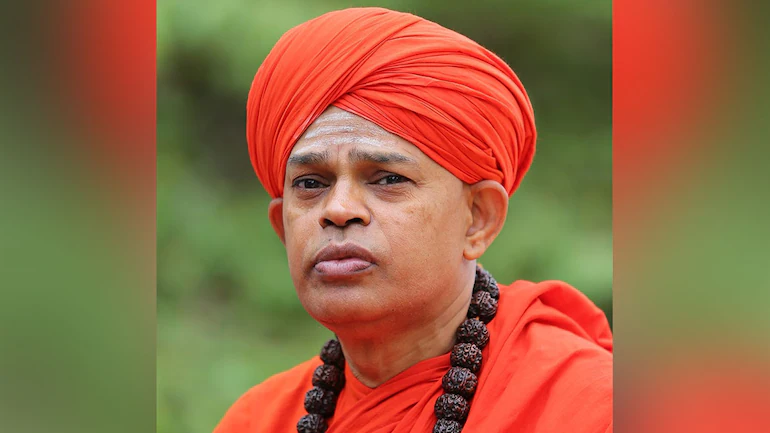 Dalit outfits hold protest demanding arrest of Karnataka seer accused of sexual abuse