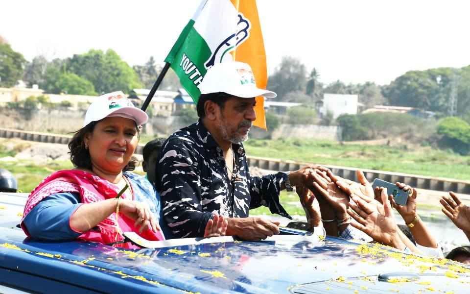 Actor Shivaraj Kumar campaigns for Shivamogga Congress candidate, wife Geeta