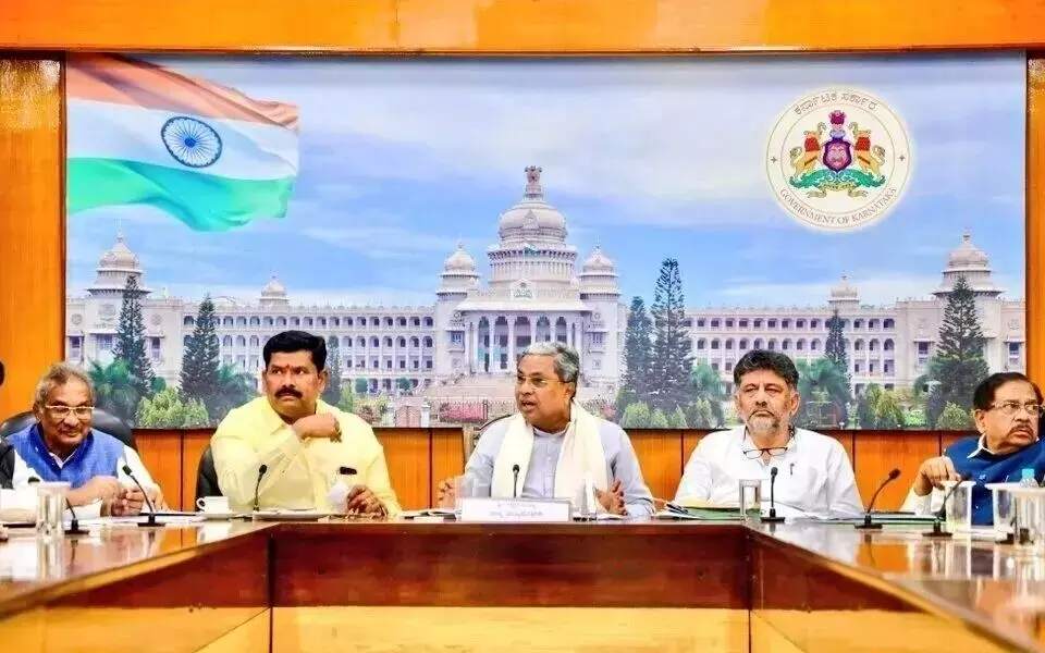 Pahalgam terror attack: CM Siddaramaiah holds emergency meeting; state officials head to Kashmir