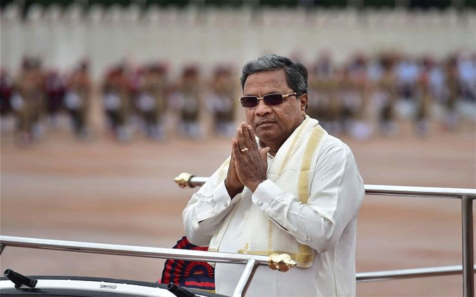 Ready to leave CM post for Dalits: Siddaramaiah