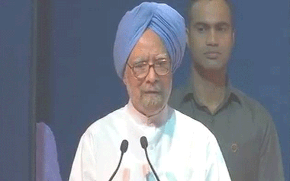 Modi governmnet has destroyed the developments achieved by UPA: Manmohan Singh