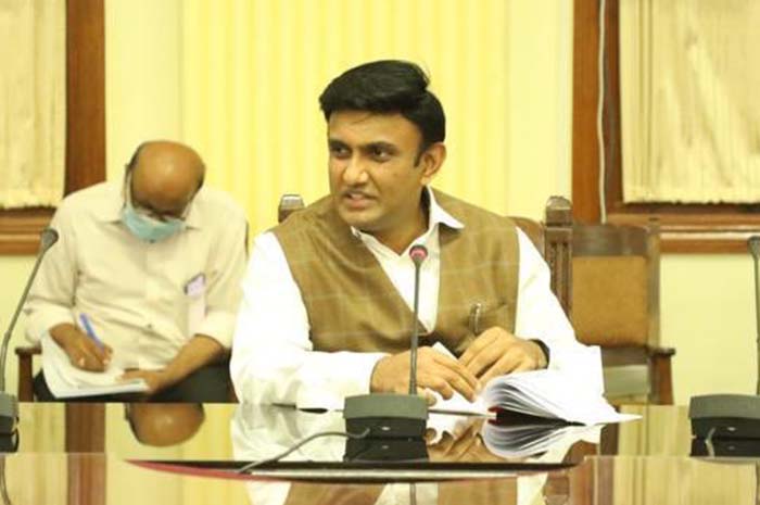 Karnataka state's Covid positivity rate 1.6% higher than national average: Health Minister Sudhakar