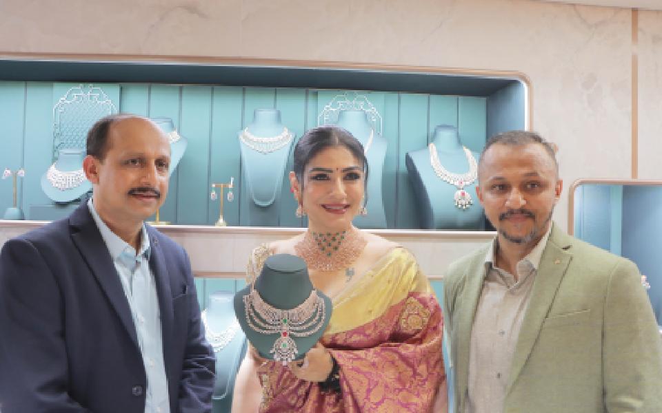Sulthan Diamonds & Gold inaugurates new showroom in Mysore