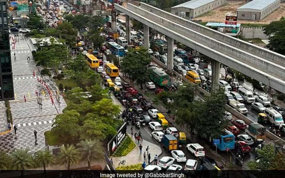 Bengaluru tops list of cities with highest Private Car Ownership: Overtakes Delhi