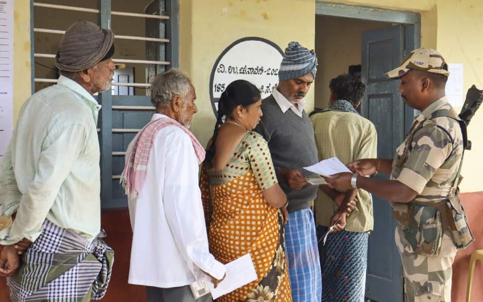 81.84 per cent voter turnout in bypolls in three Assembly segments in Karnataka