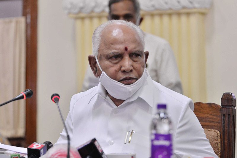 Yediyurappa expresses willingness to talk to farmer leaders as ryots stage demonstrations