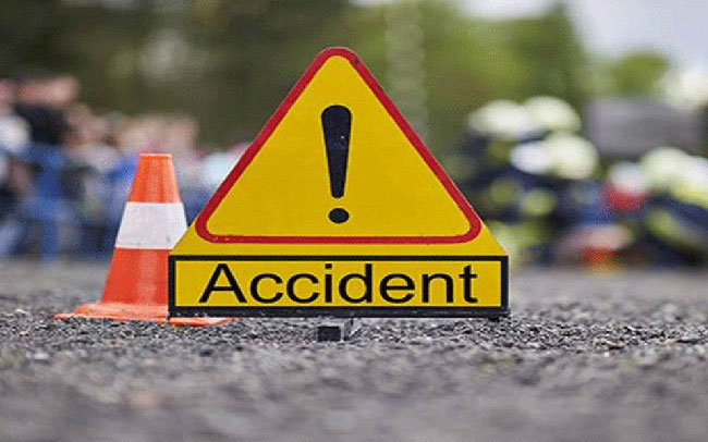 Three people killed in road accident in Ballari