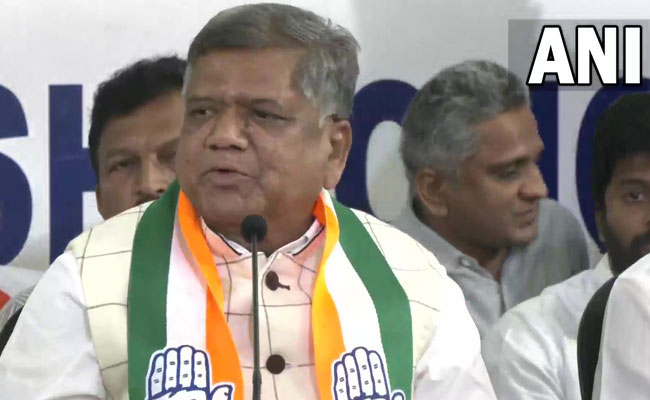 No senior BJP leader tried to convince me or assured me: Jagadish Shettar after joining Congress