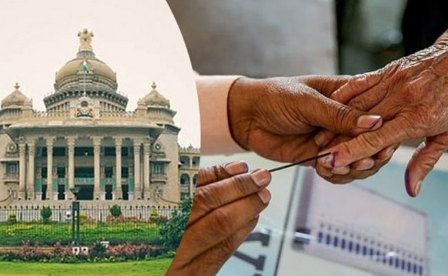 Karnataka polls: Nomination withdrawal ends, 2,613 candidates in election fray